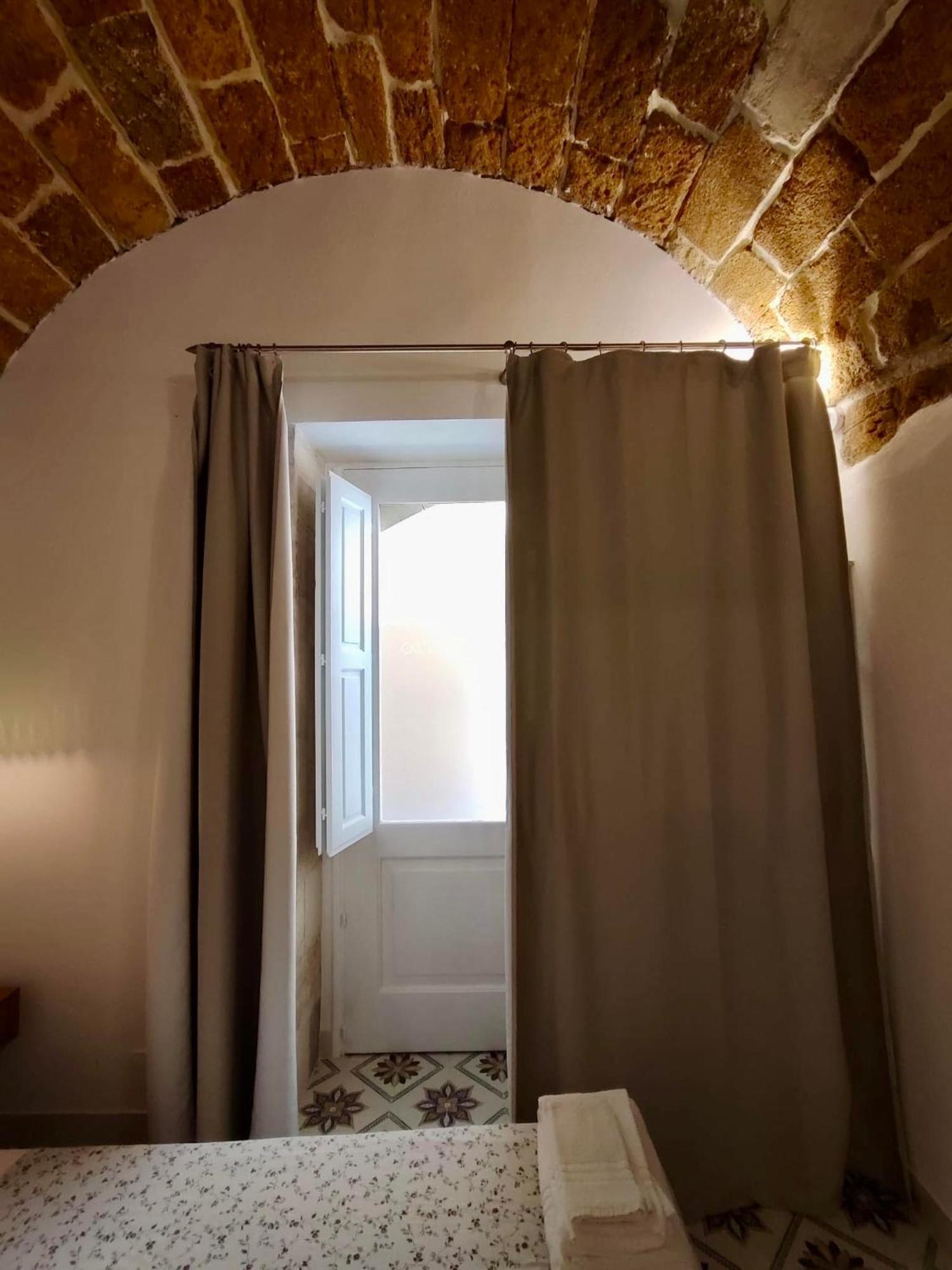 La Via Della Giudecca Couette-café Syracuse